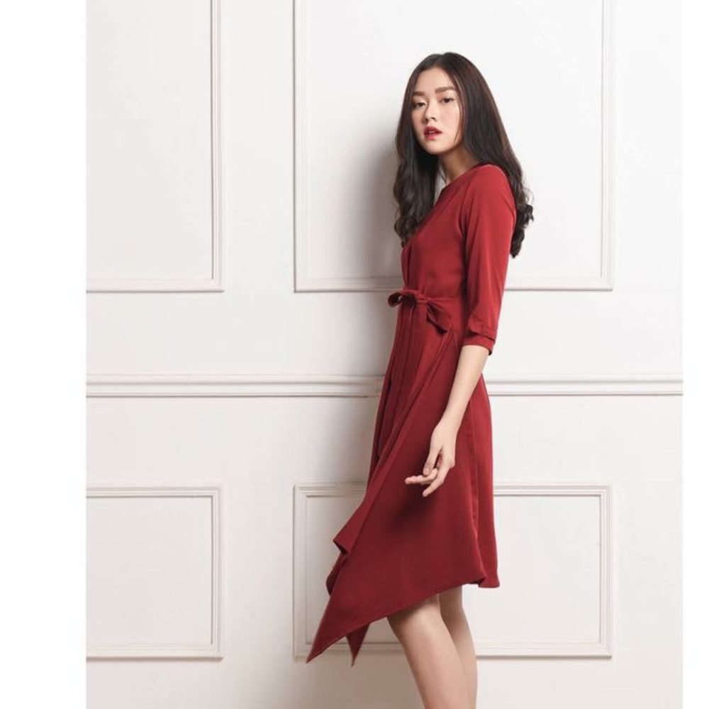 Waist tie Midi red dress
